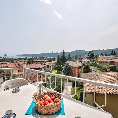 Cozy In With View Apartment *