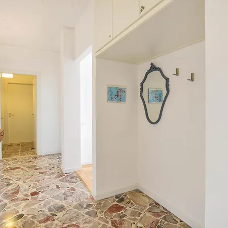 Apartment Cozy In With View Salo