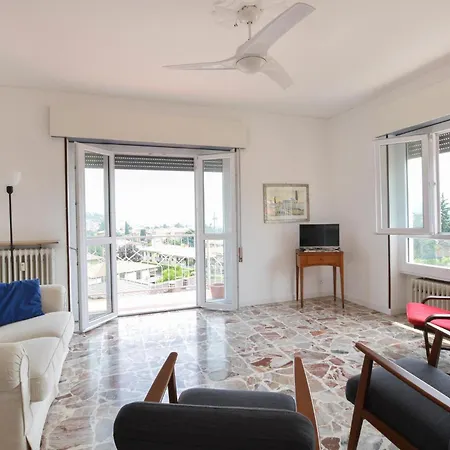 Apartment Cozy In With View